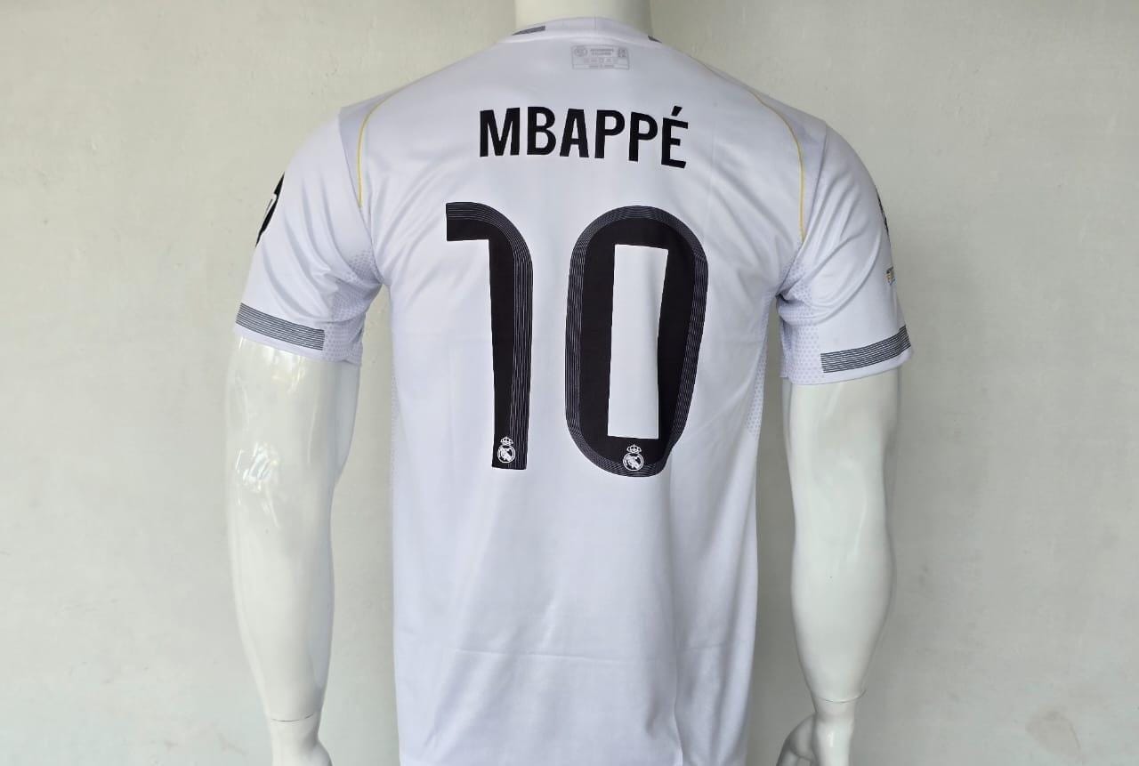 Real Madrid 2023-24 away (MBAPPE) - View 2